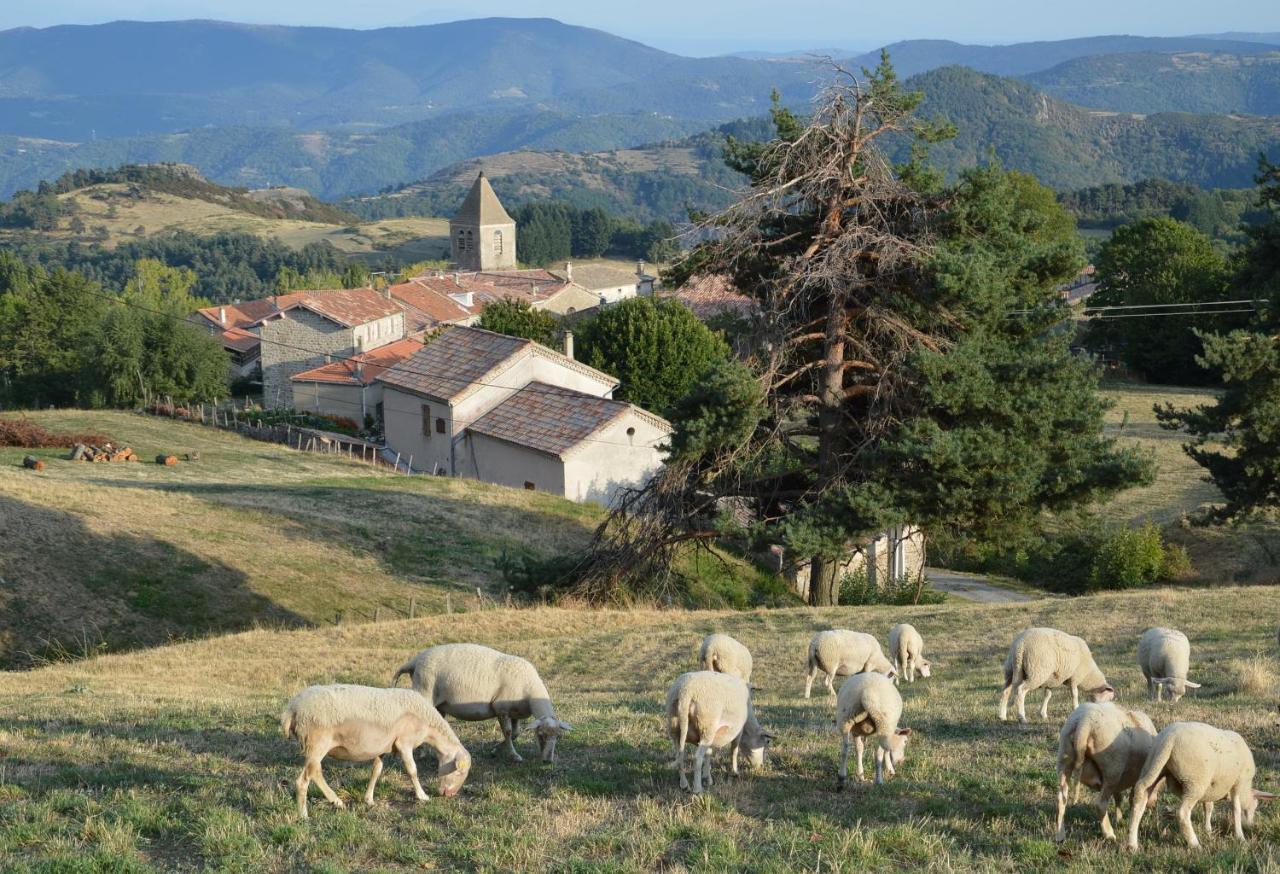 Gite De Chapeleche Les Chataigniers Gluiras エクステリア 写真